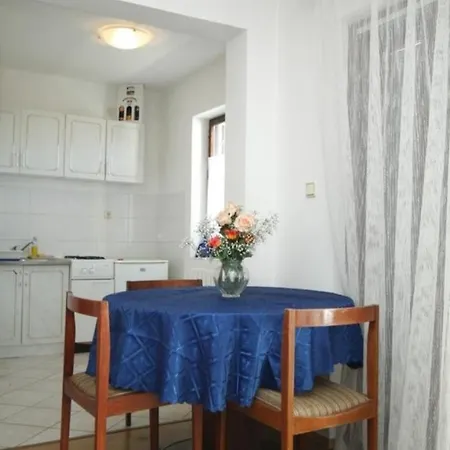 Fuer 4 Personen Ca 36 Qm In Valbandon, Istrien Istrische Riviera Apartment