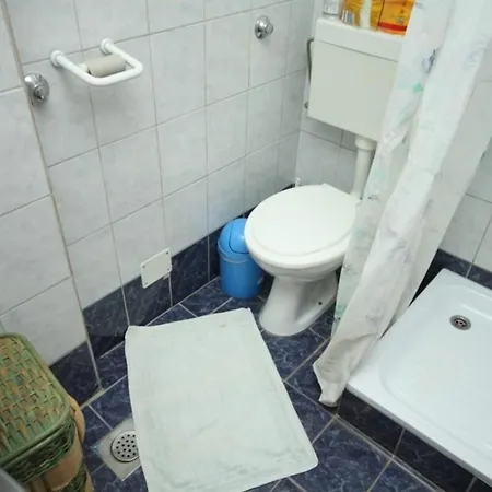 Fuer 4 Personen Ca 36 Qm In Valbandon, Istrien Istrische Riviera Apartment *